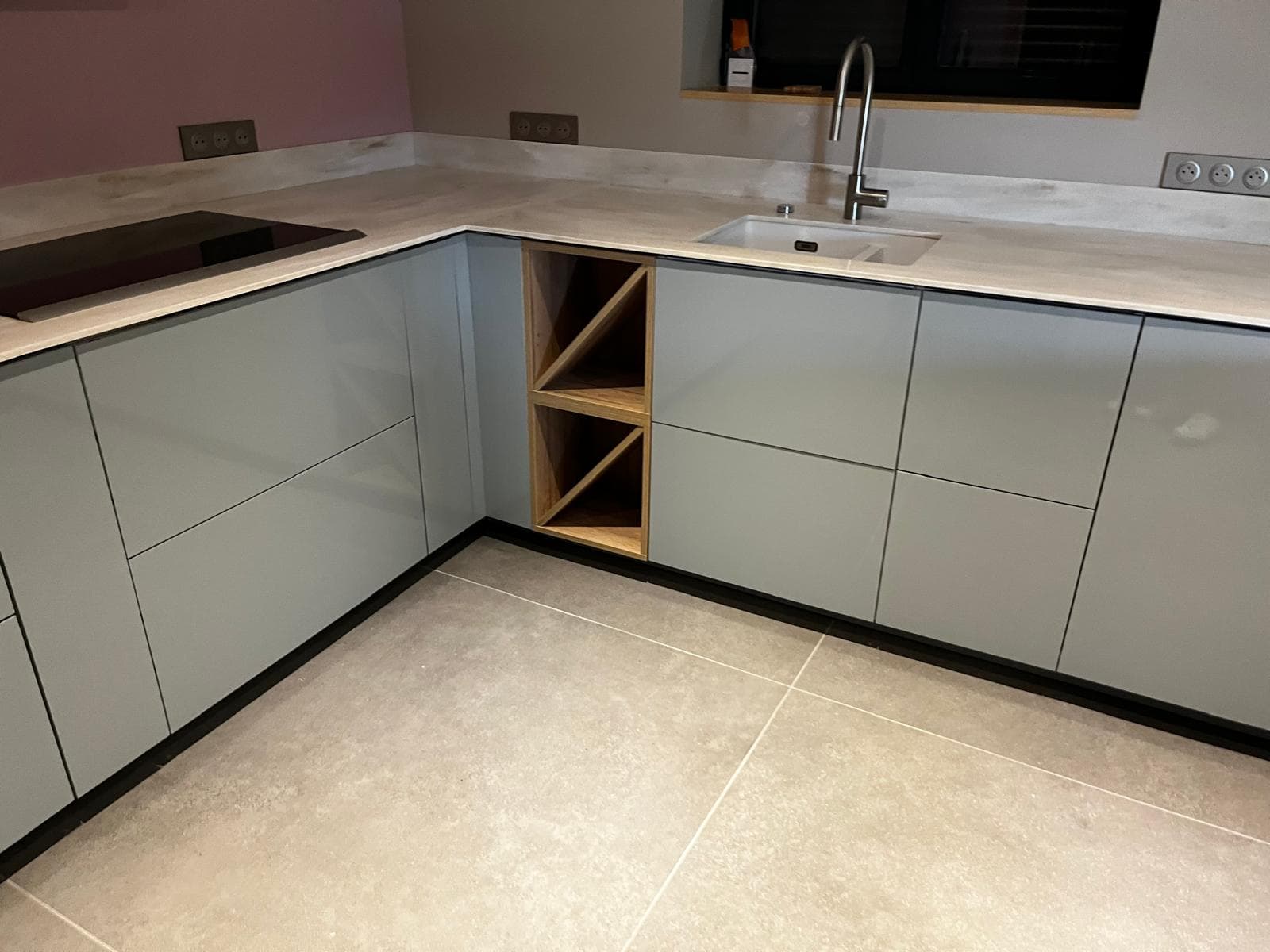 Cuisine moderne sur mesure - Détails de finition